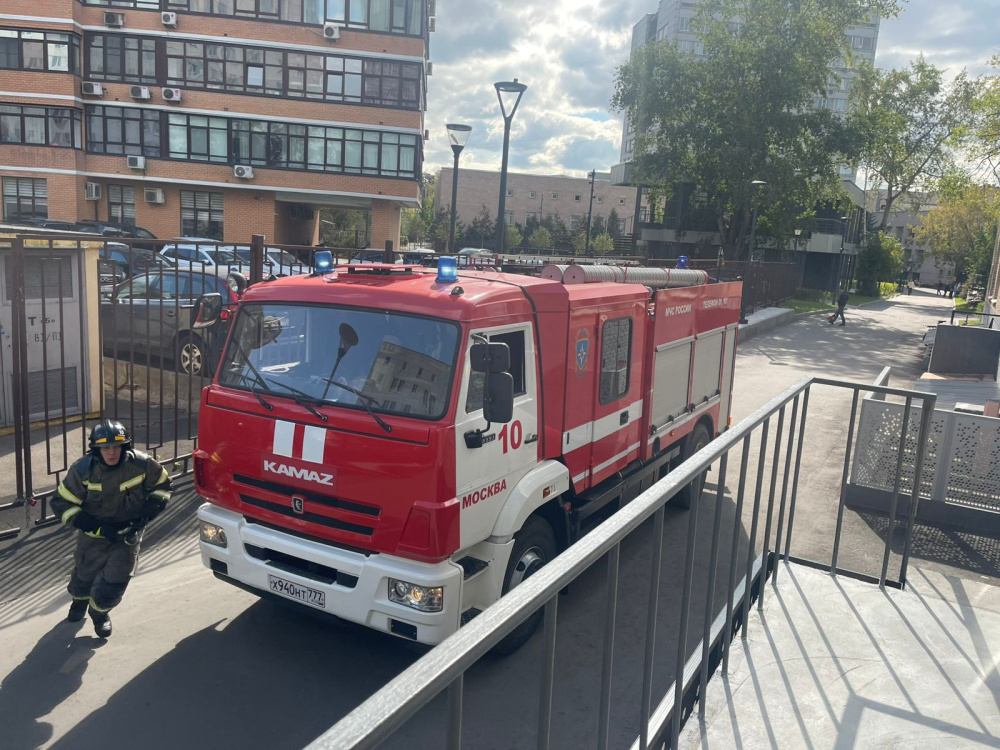 В кампусе РОСБИОТЕХа на Соколе прошла тренировка по безопасности по время чрезвычайных происшествий