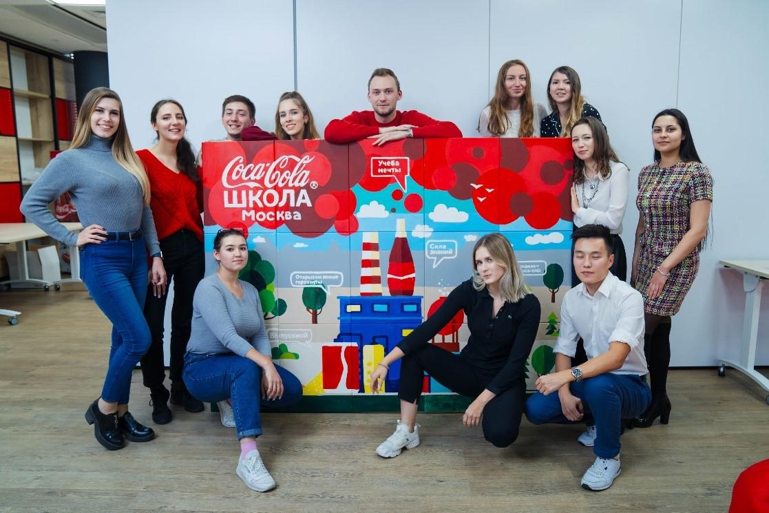 Как стать участником программы Партнерской школы Coca-Cola HBC Россия