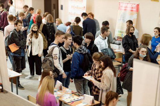 Правительство Москвы приглашает студентов РОСБИОТЕХ посетить стенд на IV ярмарке вакансий «Московское трудоустройство»