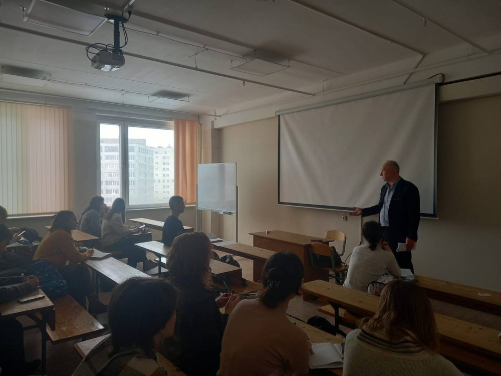 РОСБИОТЕХ провел лекцию по вопросам комплексной безопасности обучающихся  